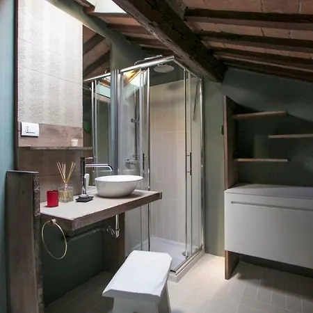 Ca Tugnin Dill Cich アパート