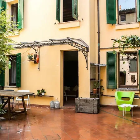 Ca Tugnin Dill Cich アパート