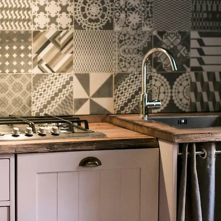 Ca Tugnin Dill Cich 费拉拉